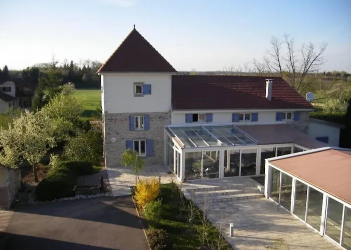 La By Mama C-gite-piscine-spa 빌라